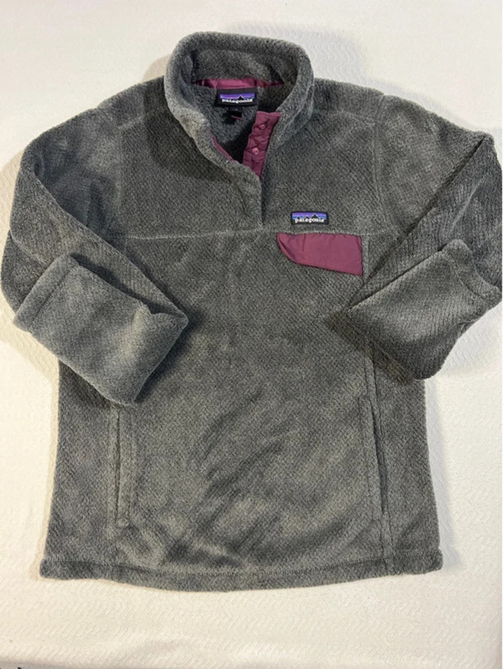 Patagonia Gray Fleece Pullover with Purple Accent Pocket, Men's Medium